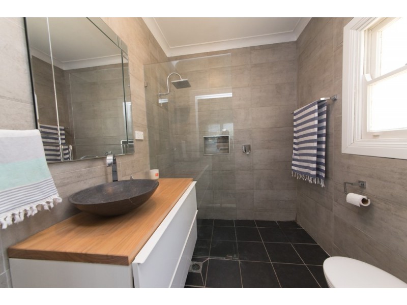 75 Bultje Street, Dubbo NSW 2830