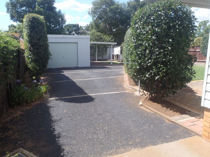 22 Banksia Crescent, Dubbo NSW 2830