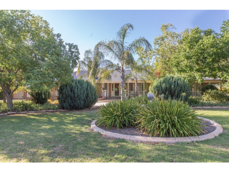 1 Kentucky Court, Dubbo NSW 2830