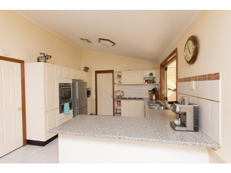 1 Kentucky Court, Dubbo NSW 2830