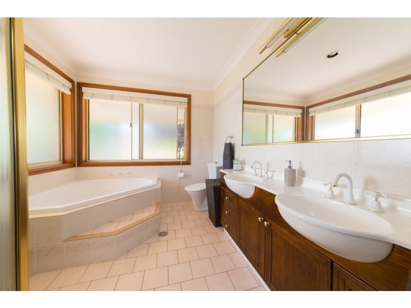 1 Kentucky Court, Dubbo NSW 2830