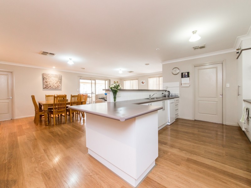 20 Cardiff Arms Avenue, Dubbo NSW 2830