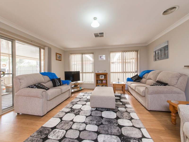 20 Cardiff Arms Avenue, Dubbo NSW 2830