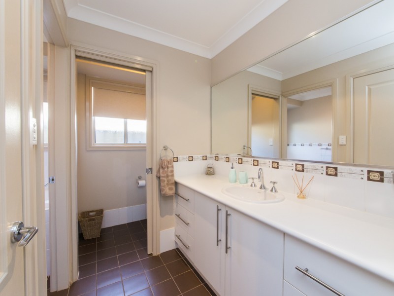 20 Cardiff Arms Avenue, Dubbo NSW 2830