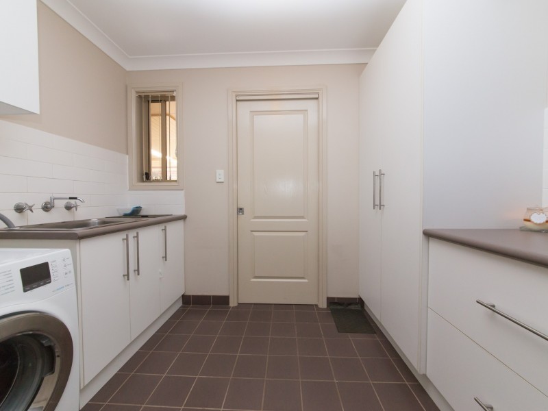 20 Cardiff Arms Avenue, Dubbo NSW 2830