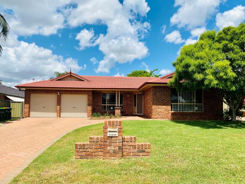 12 Christie Close, Dubbo NSW 2830