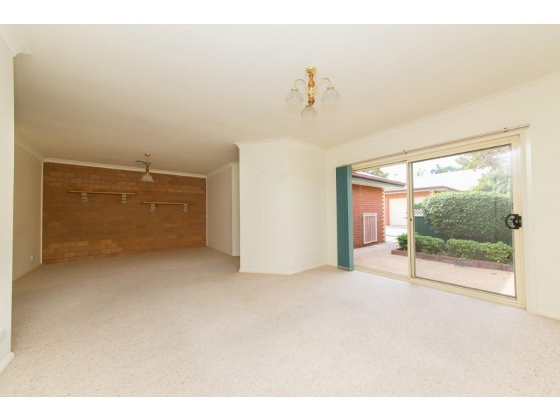 4/33-35 Boundary Road, Dubbo NSW 2830