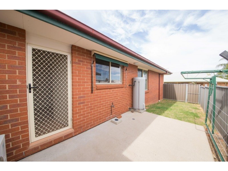 4/33-35 Boundary Road, Dubbo NSW 2830