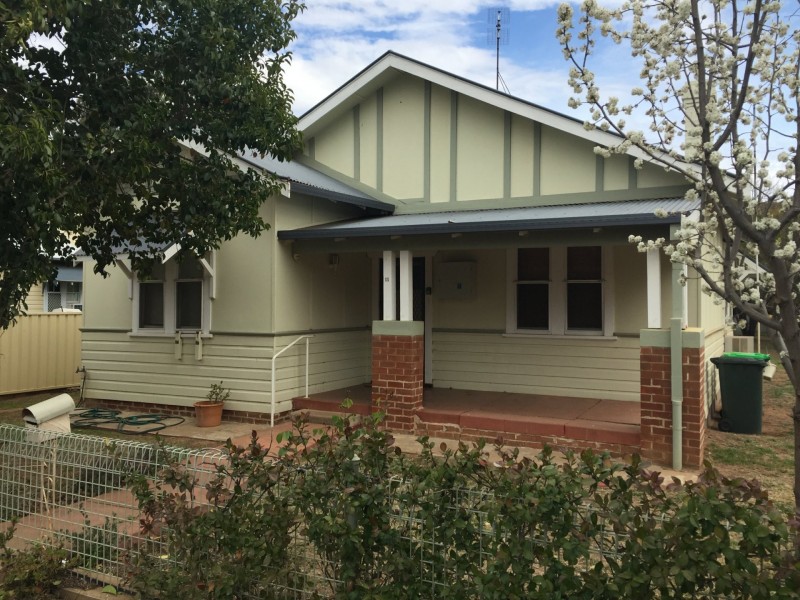 11 Allison Street, Dubbo NSW 2830