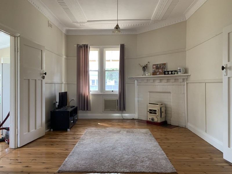 11 Allison Street, Dubbo NSW 2830