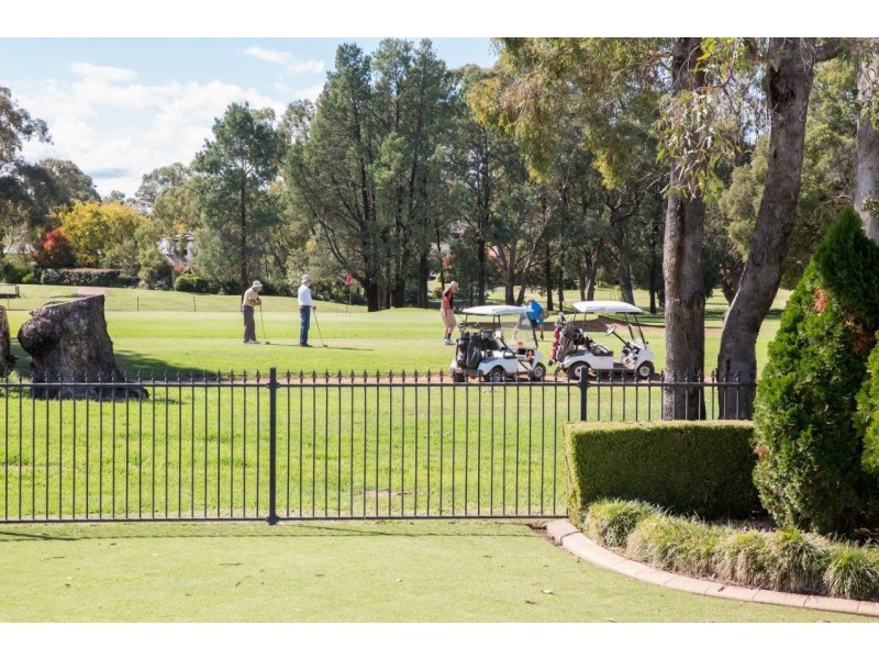 24 Turnberry Terrace, Dubbo NSW 2830