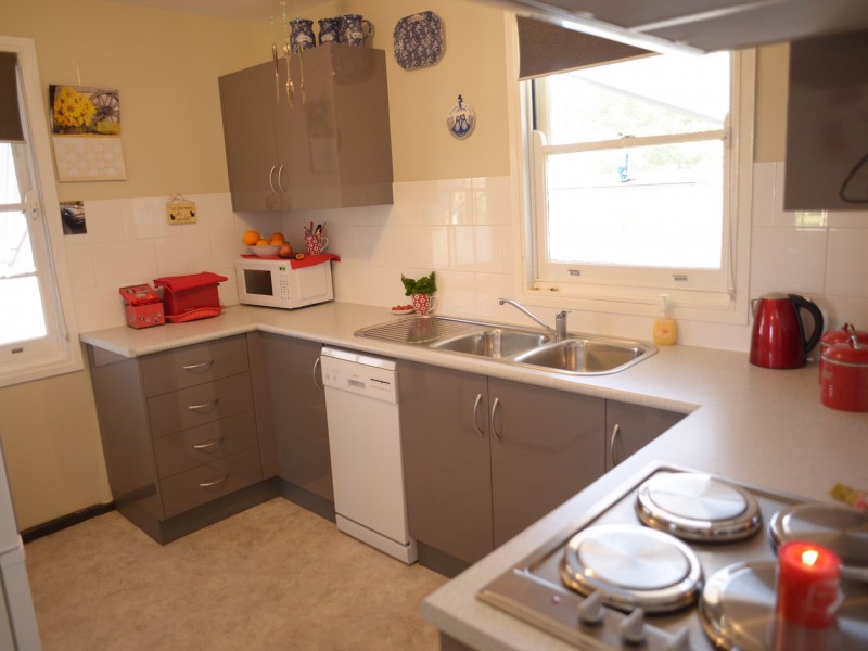 6 Houston Drive, Dubbo NSW 2830