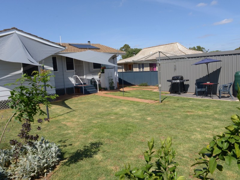 6 Houston Drive, Dubbo NSW 2830