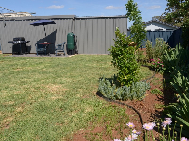 6 Houston Drive, Dubbo NSW 2830