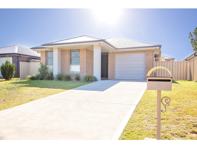 6 Torvean Avenue, Dubbo NSW 2830