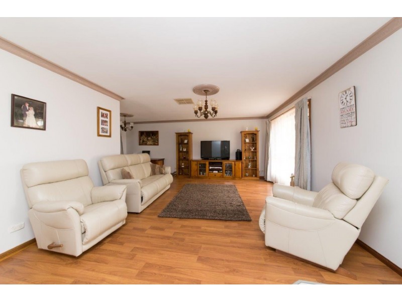 6 Macgregor Street, Dubbo NSW 2830