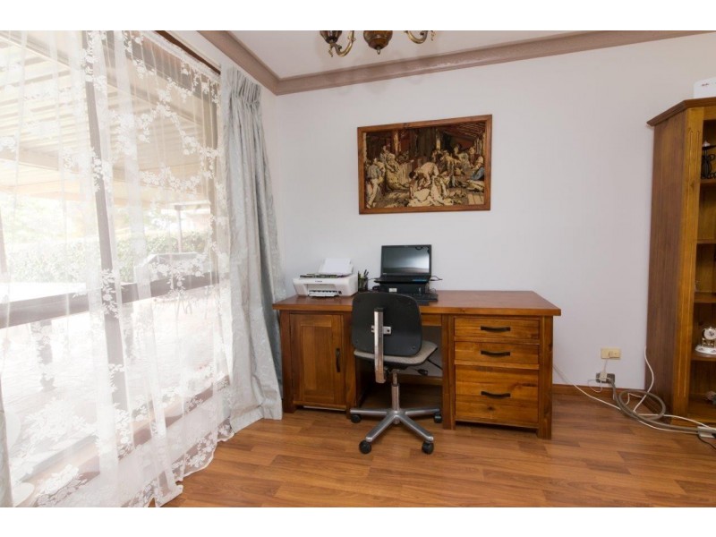 6 Macgregor Street, Dubbo NSW 2830