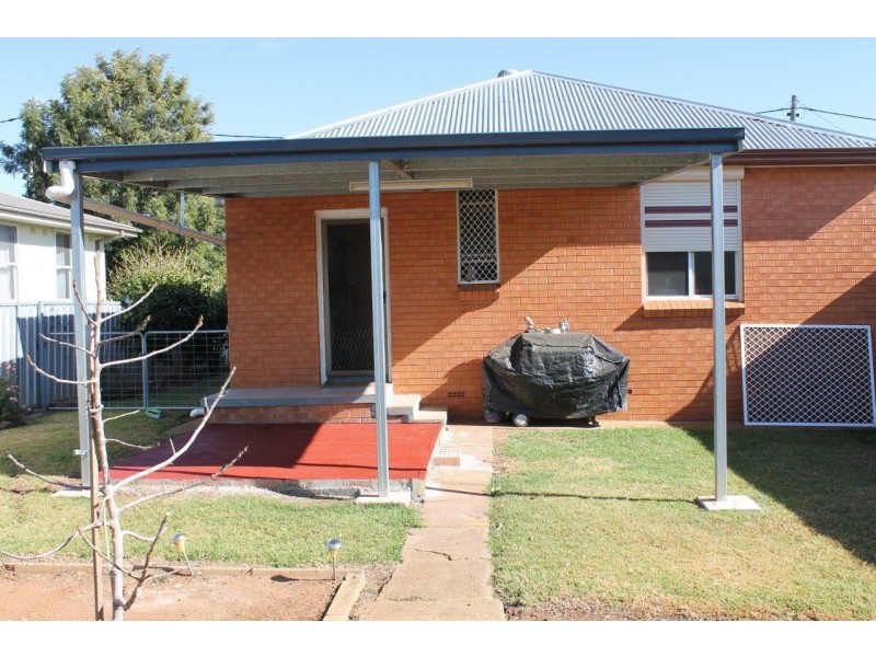 66 Corbett Avenue, Dubbo NSW 2830