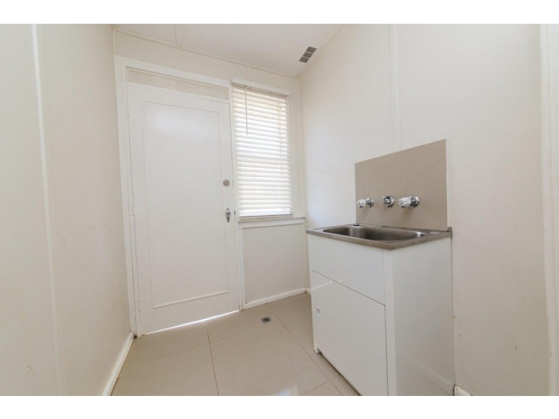 17 Spence Street, Dubbo NSW 2830