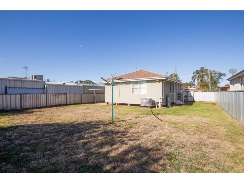 17 Spence Street, Dubbo NSW 2830