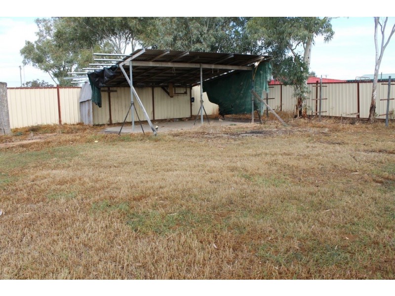15 Industry Avenue, Narromine NSW 2821
