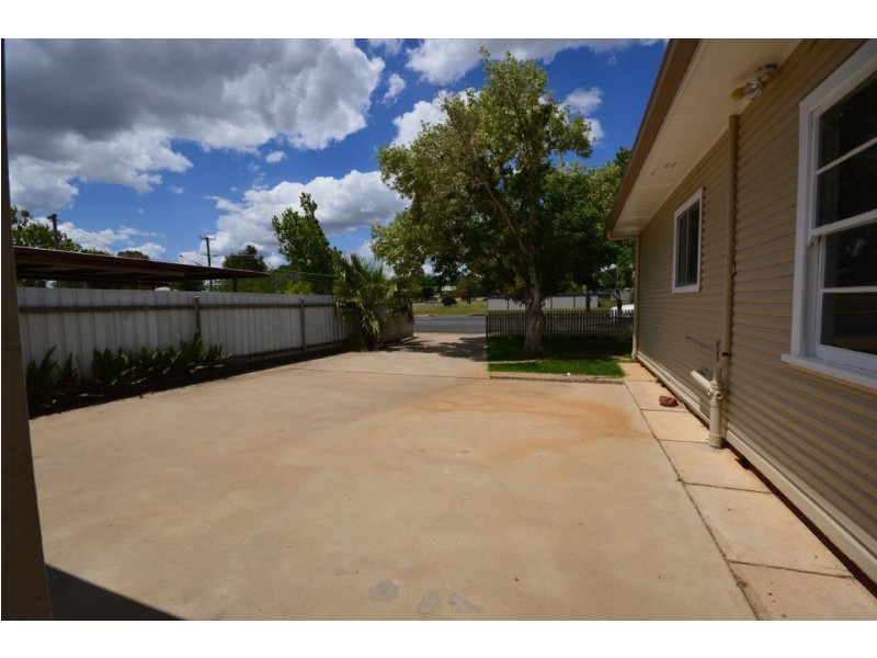 3 Healey St, Dubbo NSW 2830