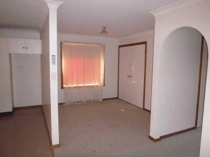 2 Carrington Square, Dubbo NSW 2830