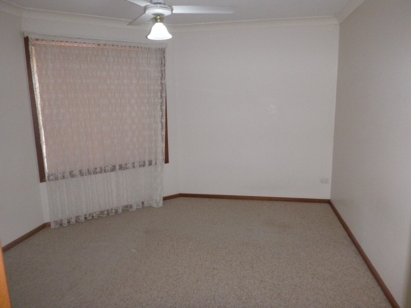 2 Carrington Square, Dubbo NSW 2830