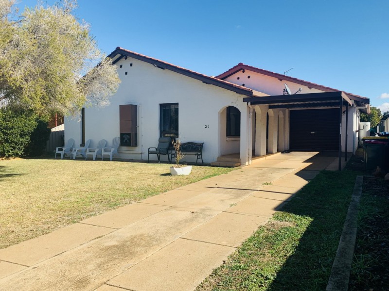 21 Margaret Crescent, Dubbo NSW 2830