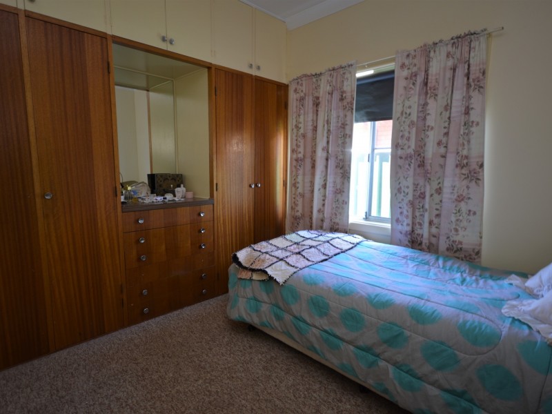 4 Bent Street, Dubbo NSW 2830