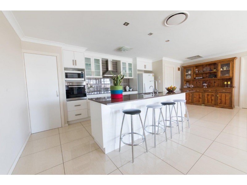 3 Riviera Avenue, Dubbo NSW 2830