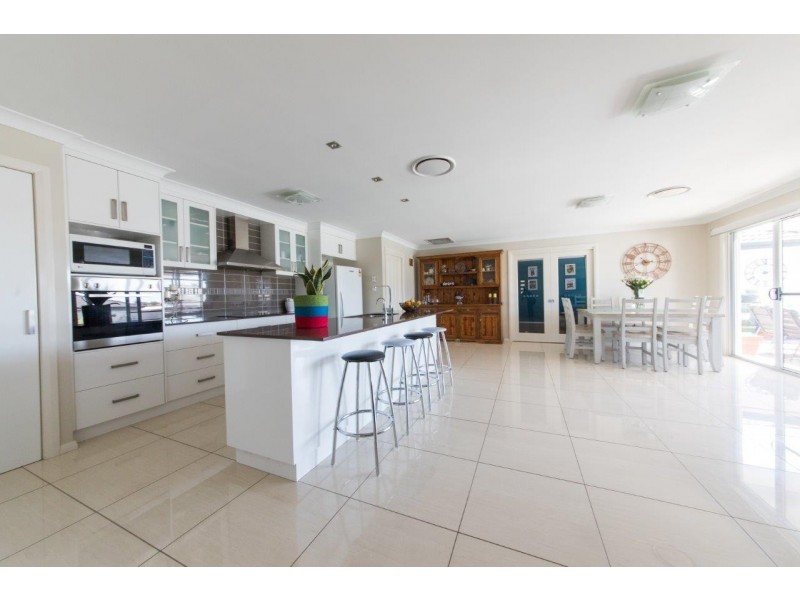 3 Riviera Avenue, Dubbo NSW 2830