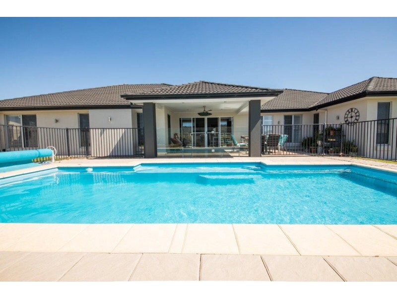 3 Riviera Avenue, Dubbo NSW 2830