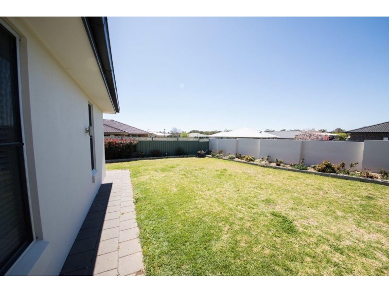 3 Riviera Avenue, Dubbo NSW 2830