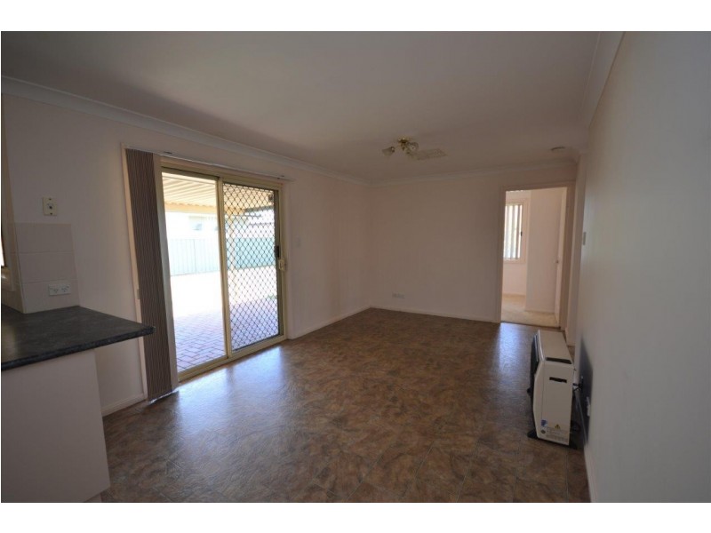 76 Sheraton Road, Dubbo NSW 2830