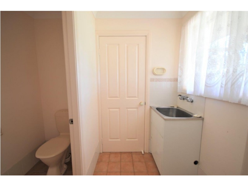 76 Sheraton Road, Dubbo NSW 2830