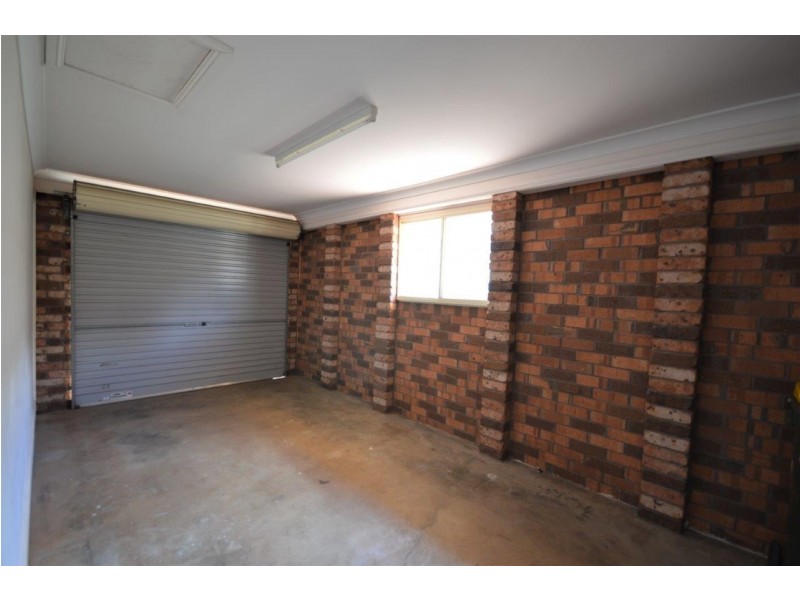 76 Sheraton Road, Dubbo NSW 2830