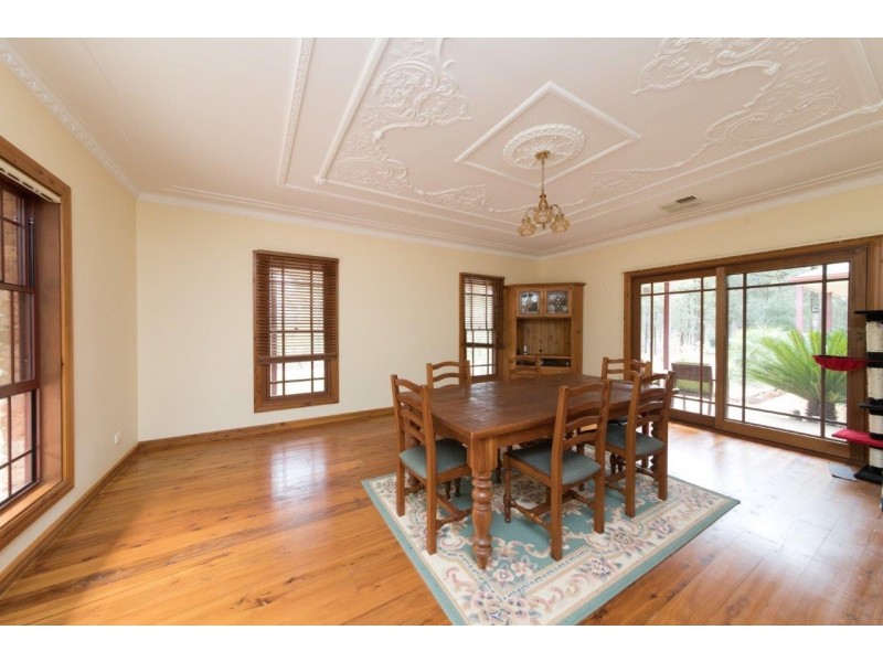 18L Debeaufort Drive, Dubbo NSW 2830