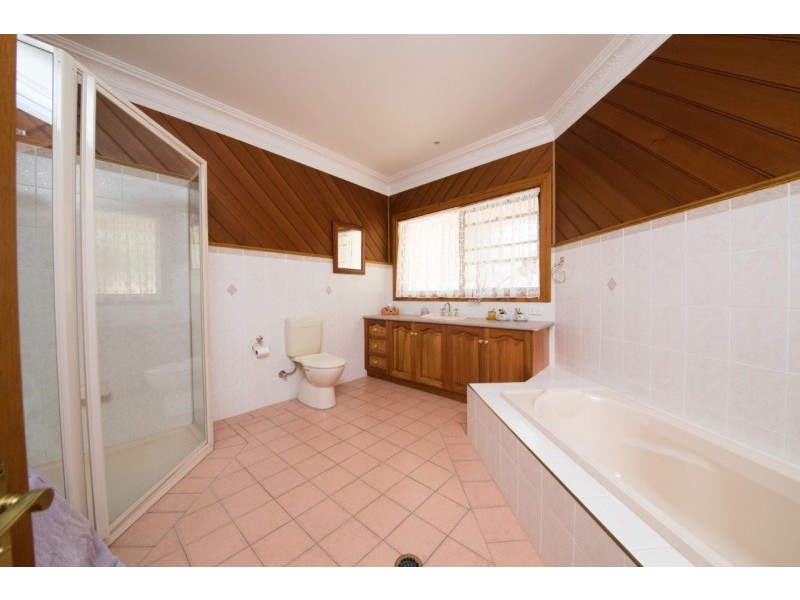 18L Debeaufort Drive, Dubbo NSW 2830