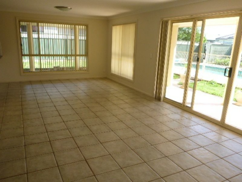 12 Carneige Avenue, Dubbo NSW 2830