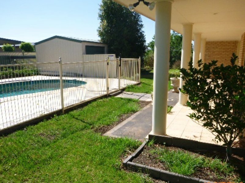 12 Carneige Avenue, Dubbo NSW 2830