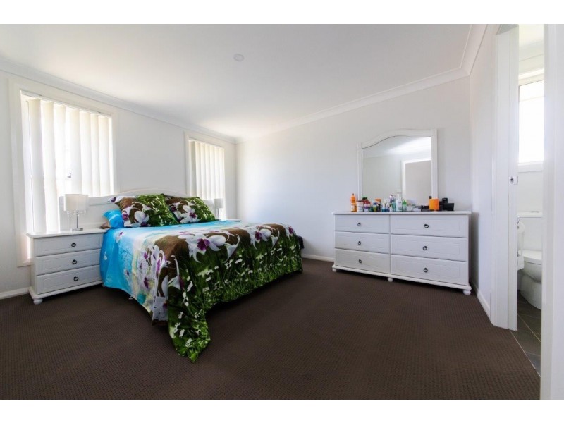 4 Tanderra Drive, Dubbo NSW 2830