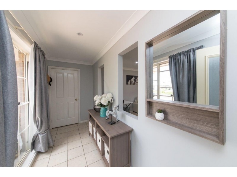 27 St Andrews Drive, Dubbo NSW 2830