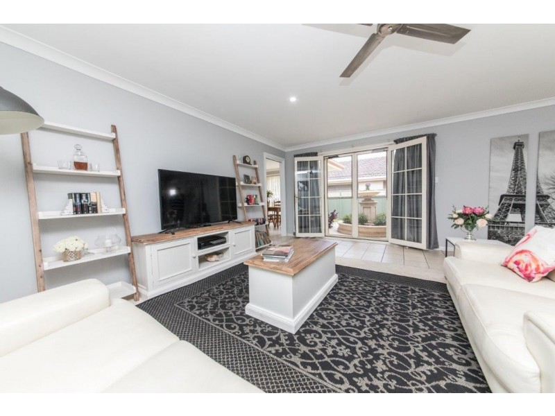 27 St Andrews Drive, Dubbo NSW 2830