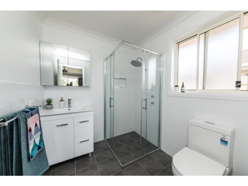 27 St Andrews Drive, Dubbo NSW 2830