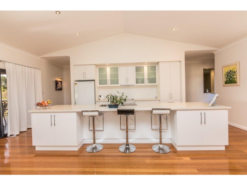 14 Handara Close, Dubbo NSW 2830