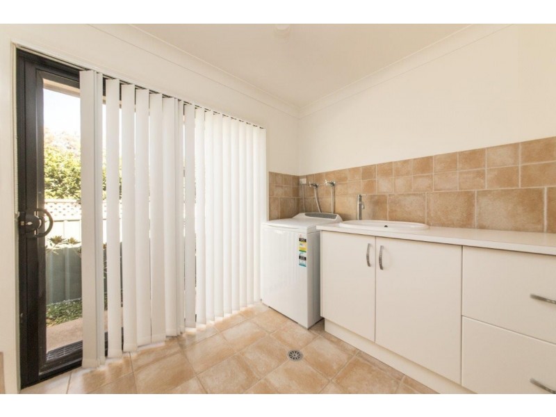 14 Handara Close, Dubbo NSW 2830