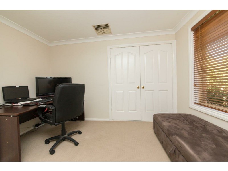 24 Jacqueline Drive, Dubbo NSW 2830