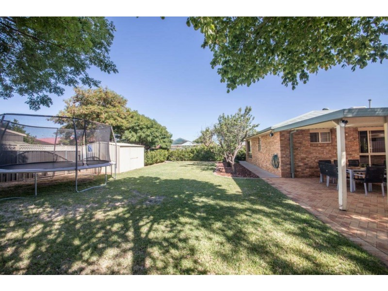 24 Jacqueline Drive, Dubbo NSW 2830