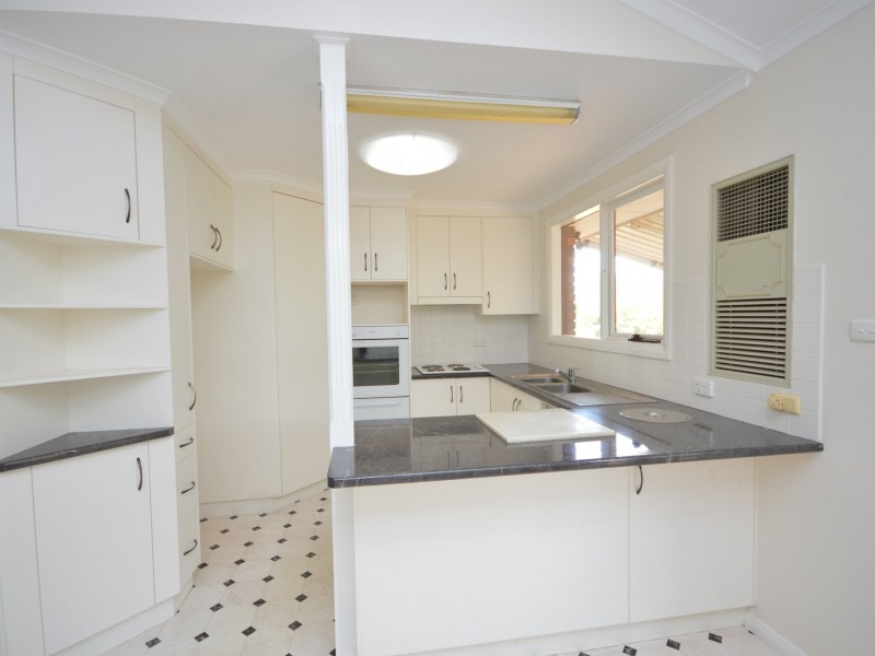 4/1 Beddoes Avenue, Dubbo NSW 2830
